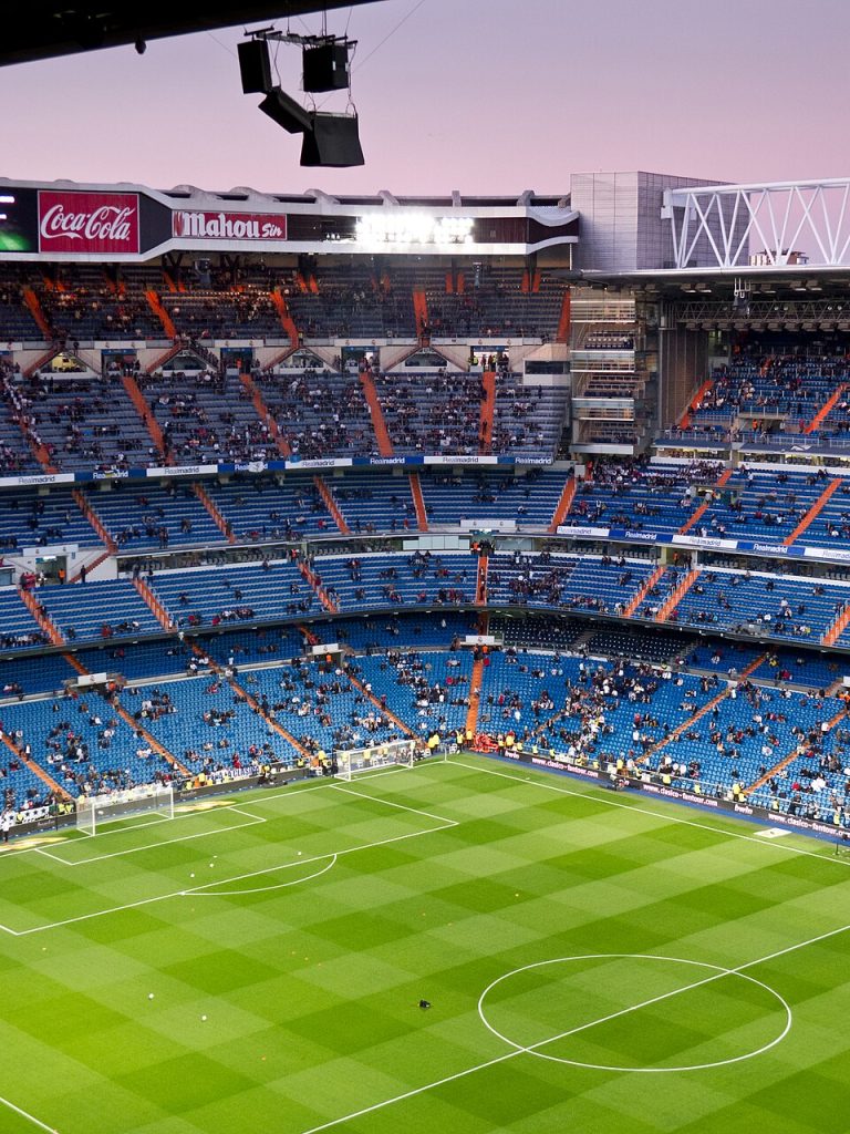 Real Madrid Hủy Diệt Atletico 4-0: Mbappe Tỏa Sáng Derby Madrid Lịch Sử Thập Kỷ